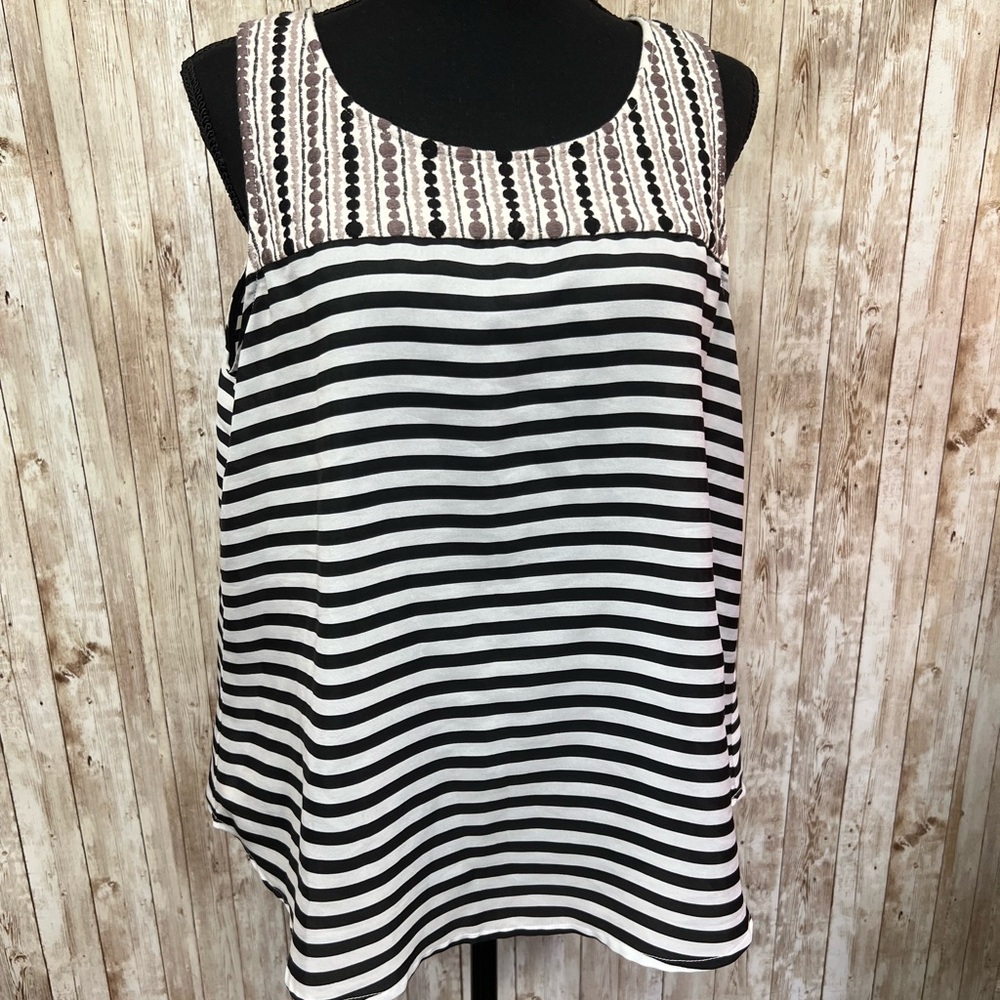 THML Black and White Embellished‎ Sleeveless Tank Top